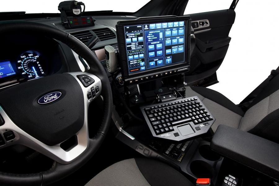  Ford Police Interceptor Utility Vehicle 2010 года  (фото 10 из 39)